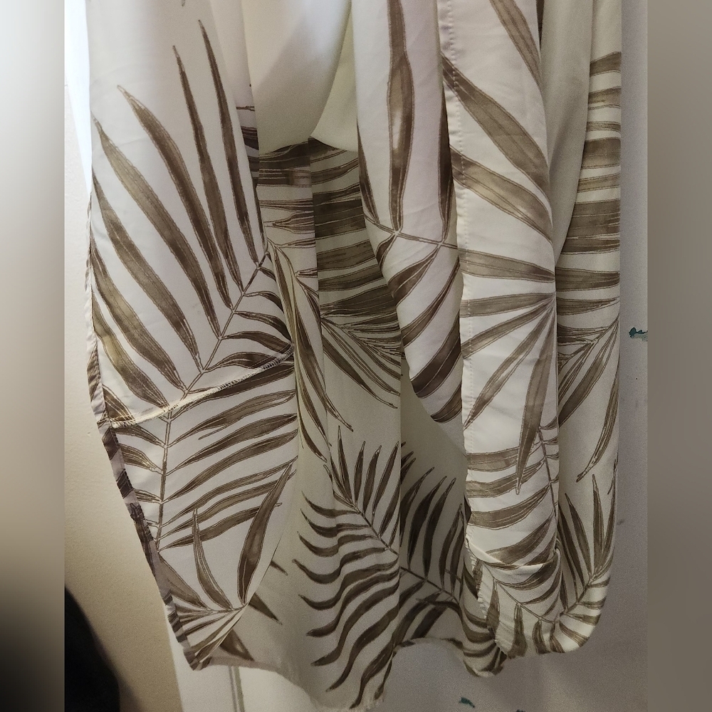 BB Dakota by Steve Madden Cream And Grey Palm Down Maxi Dress Size S - Picture 8 of 16